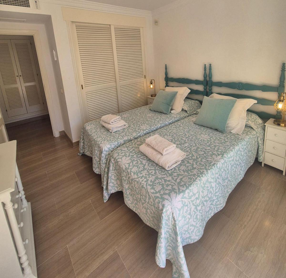 Hacienda Playa Elviria 300 M Playa,Jardin , 2 Hab ,Marbella Apartamento Exterior foto
